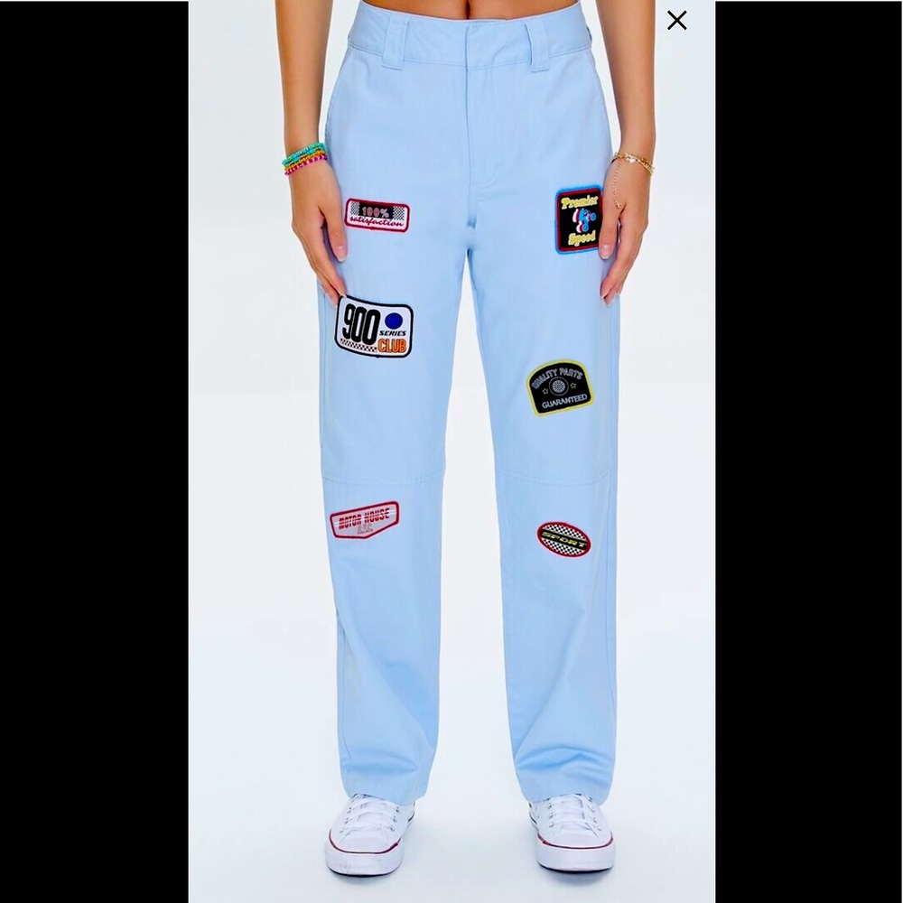900 Series Club Patch Graphic Pants